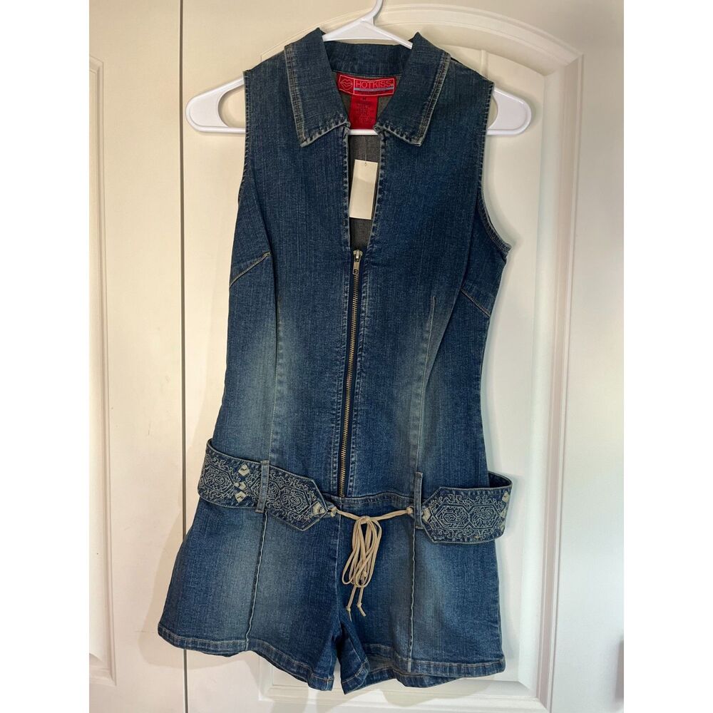NWT Hotkiss Y2K Denim Romper Playsuit Size M Zip Front Embroidered Belt Vintage